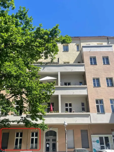Charmante 2-Zimmer-Altbauwohnung mit Gestaltungsspielraum in Wilmersdorf — photo 1